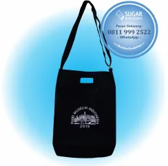 Totebag Canvas Museum